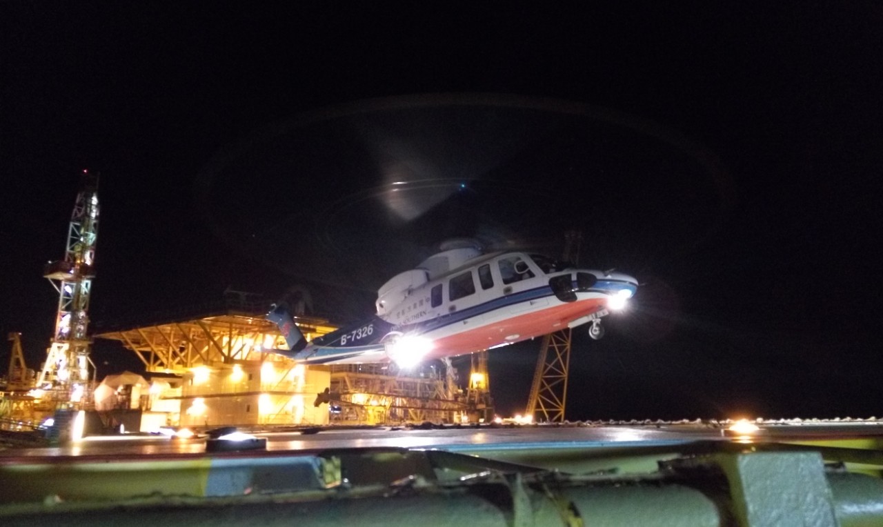 影响直升机悬停性能的因素：密度高度