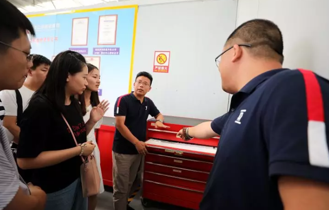 美邦集团举行w88win优德官方网站维修基地旅行交流运动