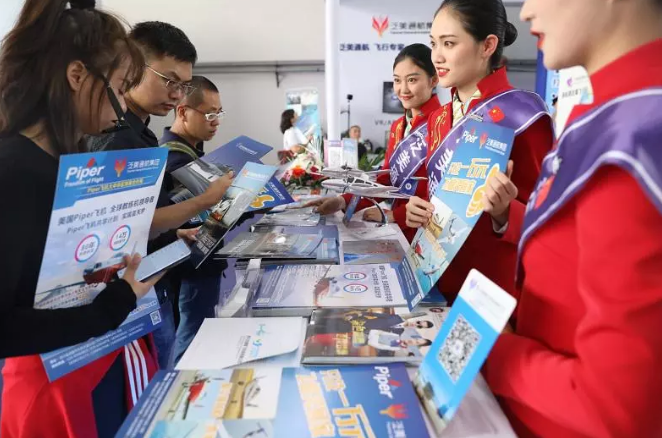 1万买私人飞机！海内首次泛起“共享飞机”模式